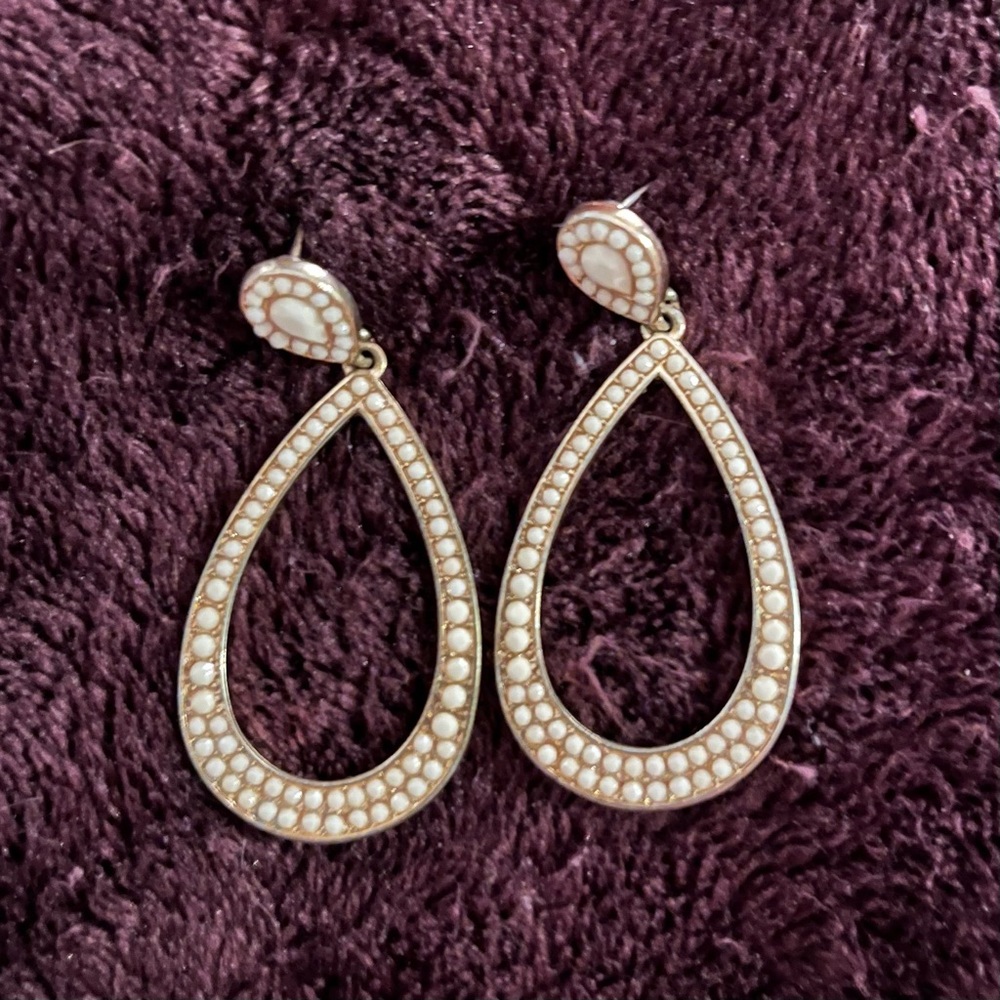 Francesca's Drop Earrings